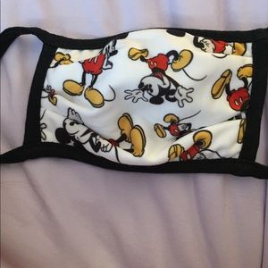 Disney Mickey Mouse Face Mask